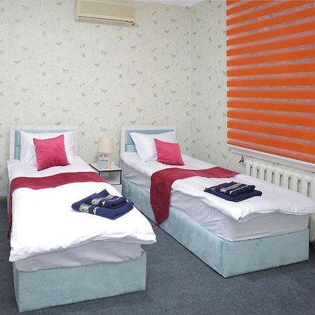 Hotel S & D Hostel Tasjkent Eksteriør billede