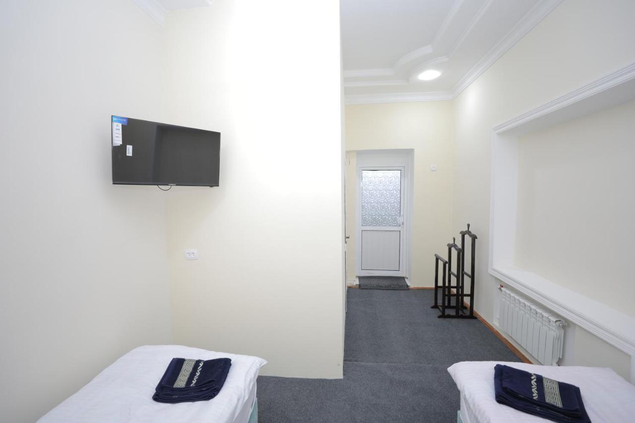 Hotel S & D Hostel Tasjkent Eksteriør billede